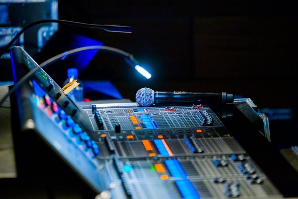 Audio Video Systems And Solutions For Businesses And Large Venues 